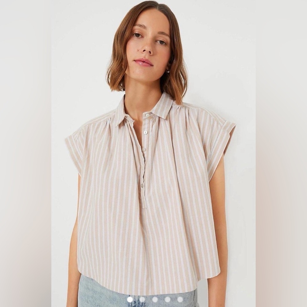 Pomander Place Light Beige & White Vertical-Stripe Cap Sleeve Blouse